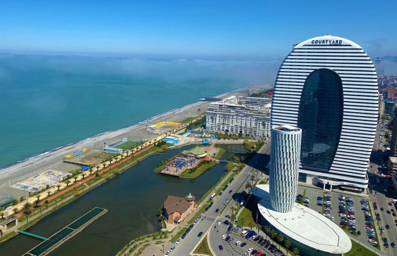 Luxury Sea View Apartments In Orbi City Batumi Eksteriør bilde