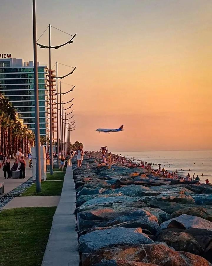 Luxury Sea View Apartments In Orbi City Batumi Eksteriør bilde