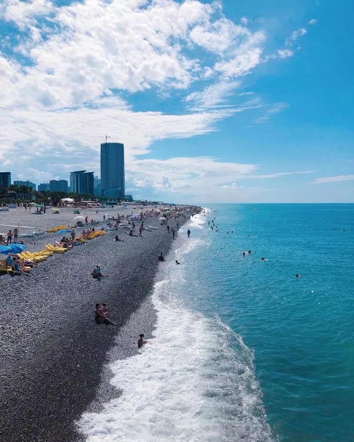 Luxury Sea View Apartments In Orbi City Batumi Eksteriør bilde